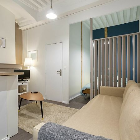 Jusqu A 6 Personnes Au Coeur Du Vieux Lyon Apartment Luaran gambar